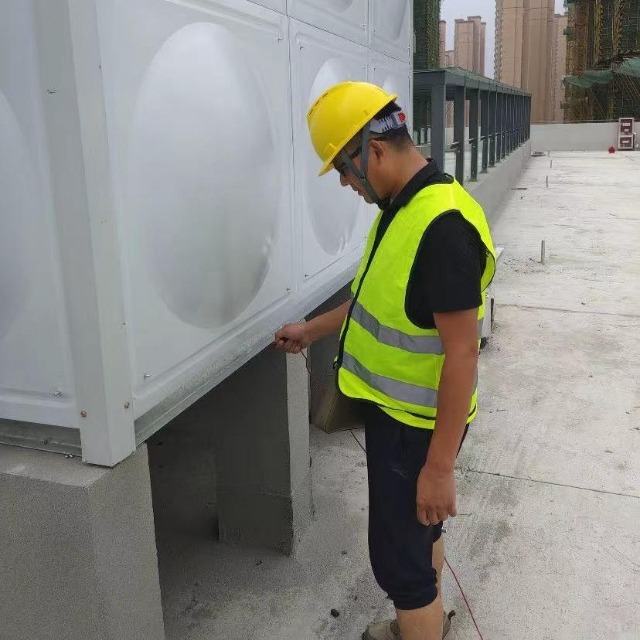 停車場(chǎng)新樓層防雷接地電阻檢測(cè)